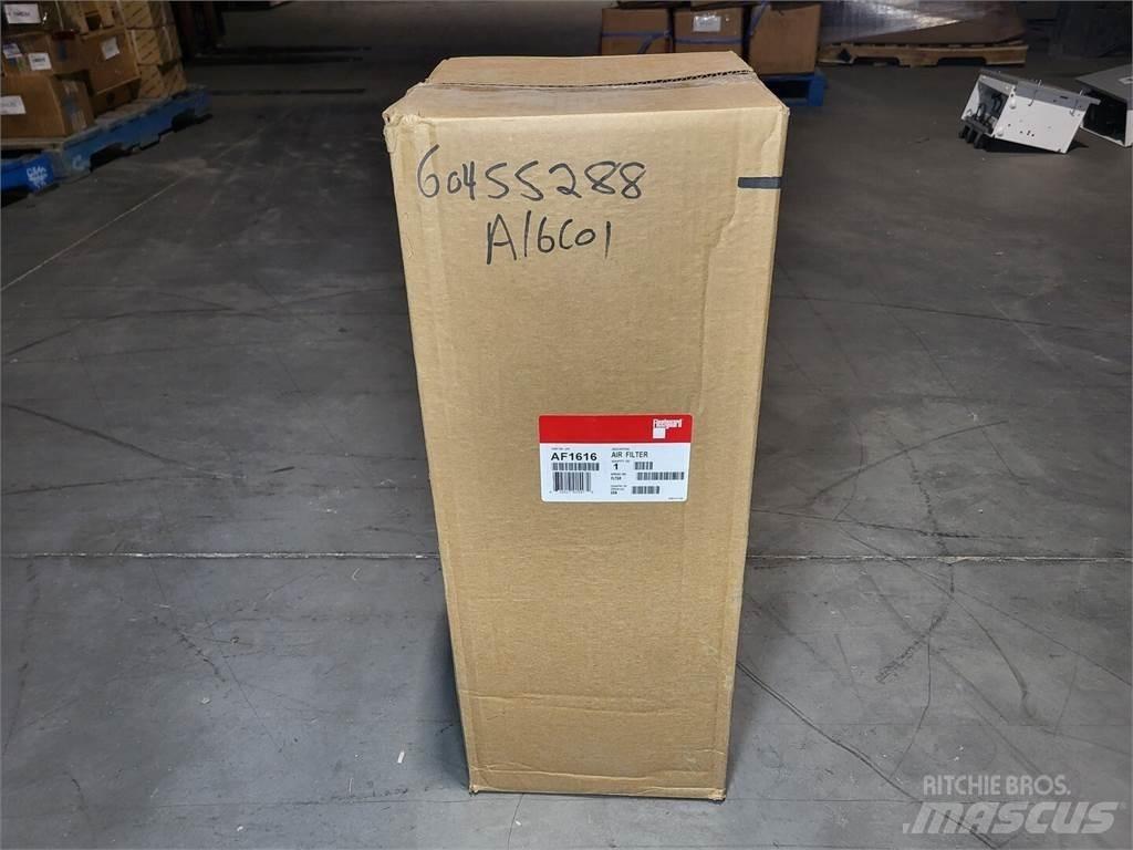 Fleetguard AF1616 Diger