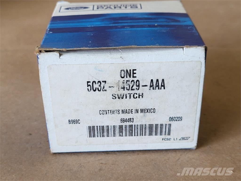 Ford 5C3Z-14529-AAA Diger