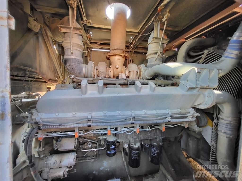 Hitachi S12A2-Y1TAA1 Motorlar