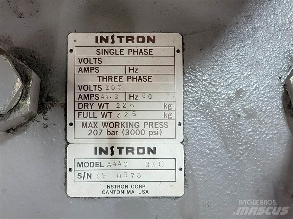  INSTRON A440 83C Su pompalari