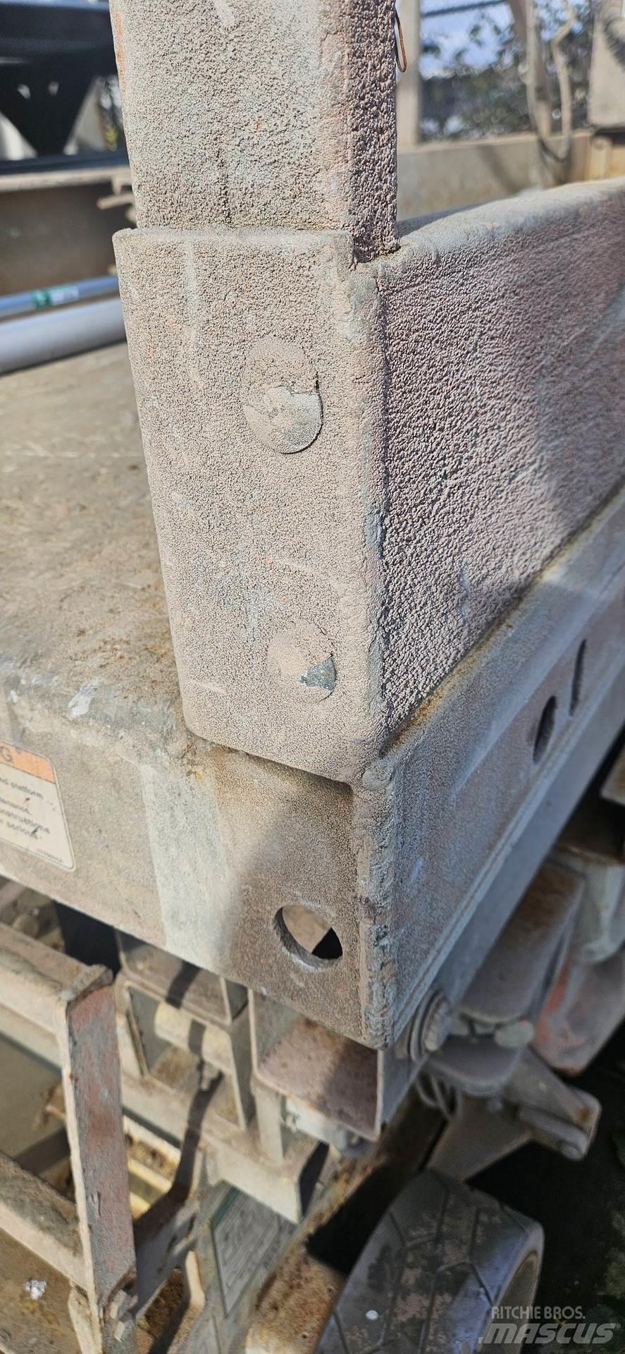 JLG 2630ES Makasli platformlar