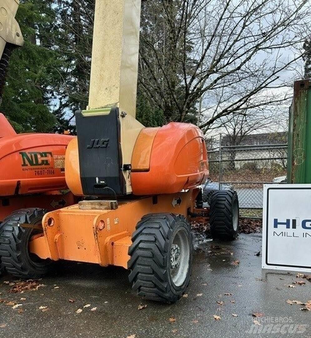 JLG 800AJ Körüklü personel platformları