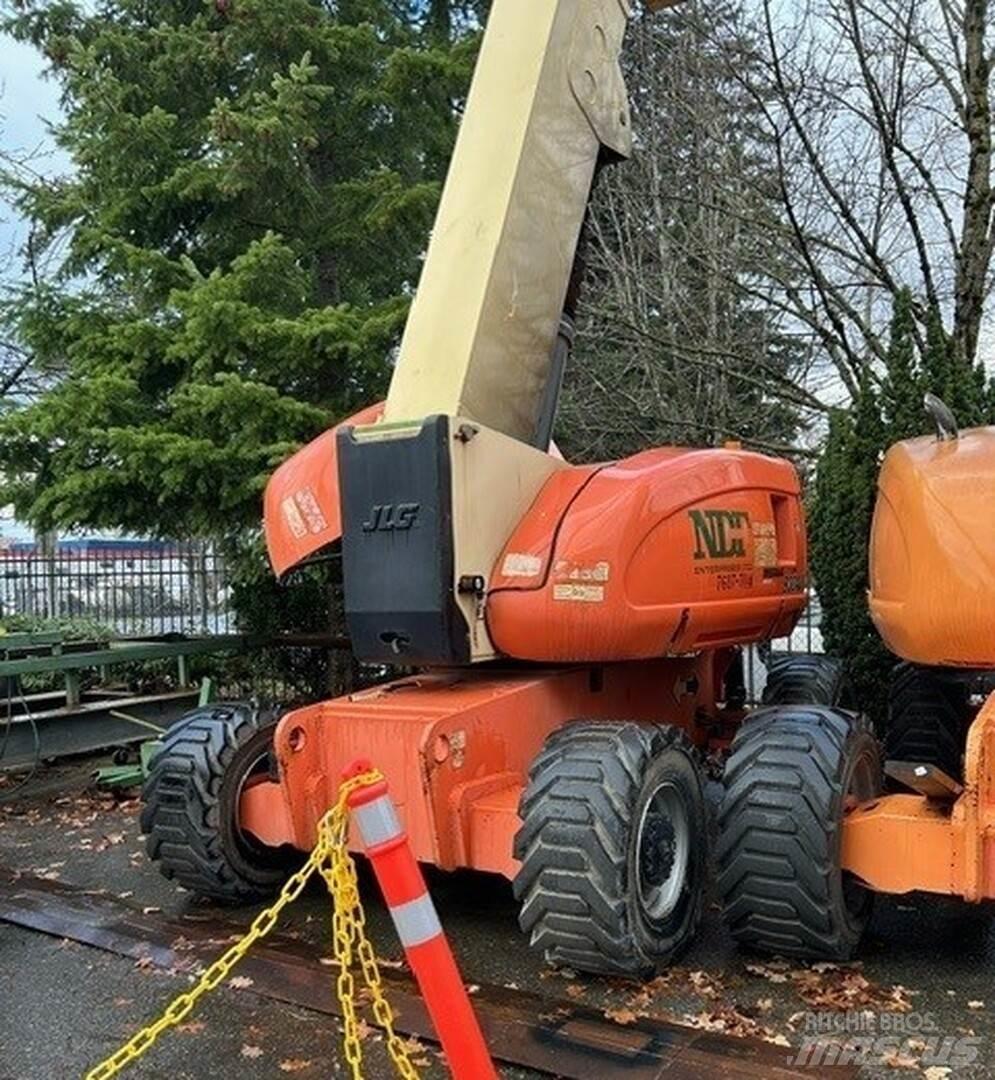 JLG 800AJ Körüklü personel platformları