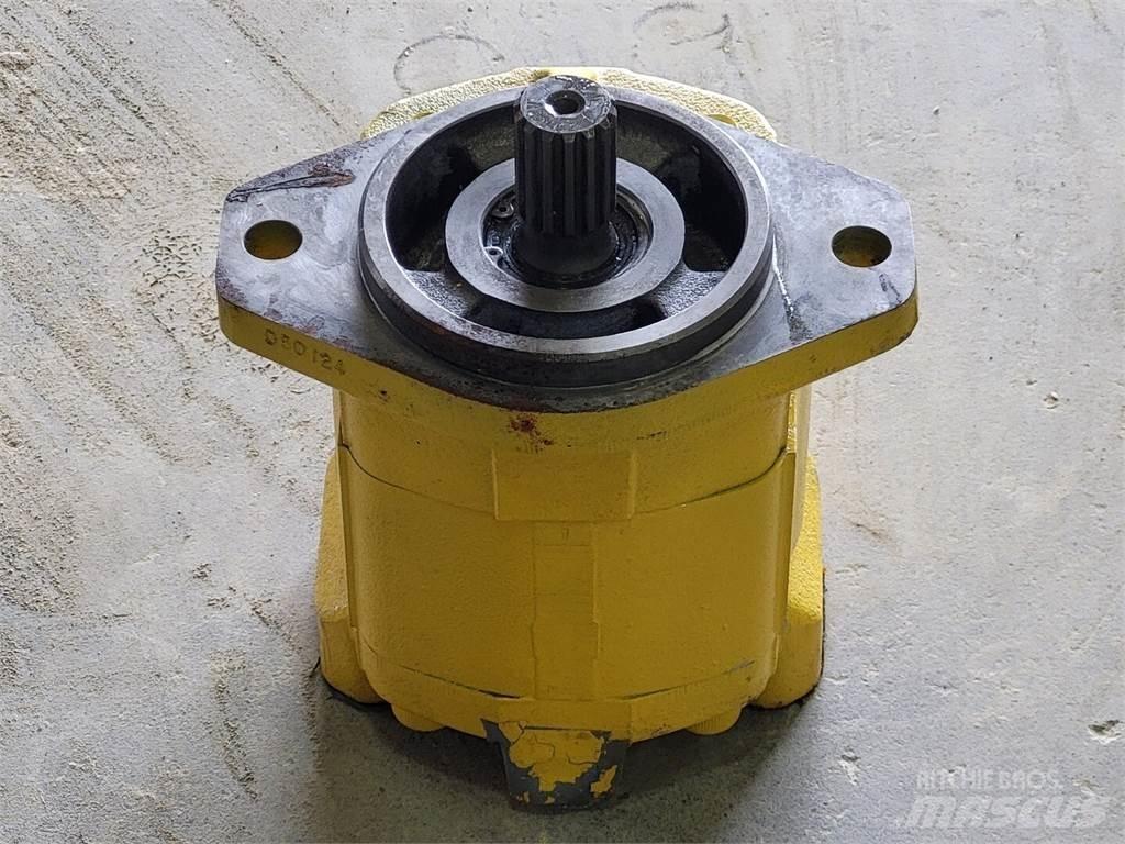 Komatsu 704-30-42140R Su pompalari