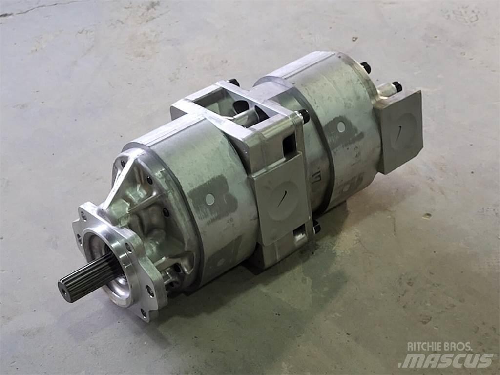 Komatsu 705-52-42090 Su pompalari