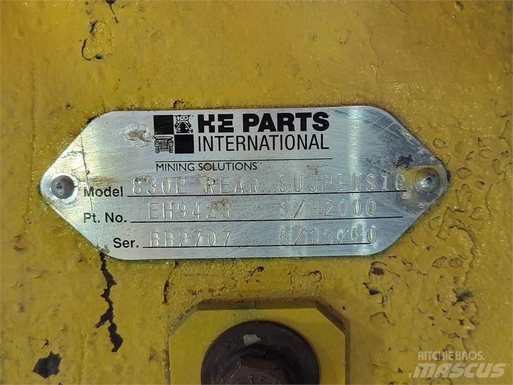 Komatsu EH9423 Belden kirma kaya kamyonu