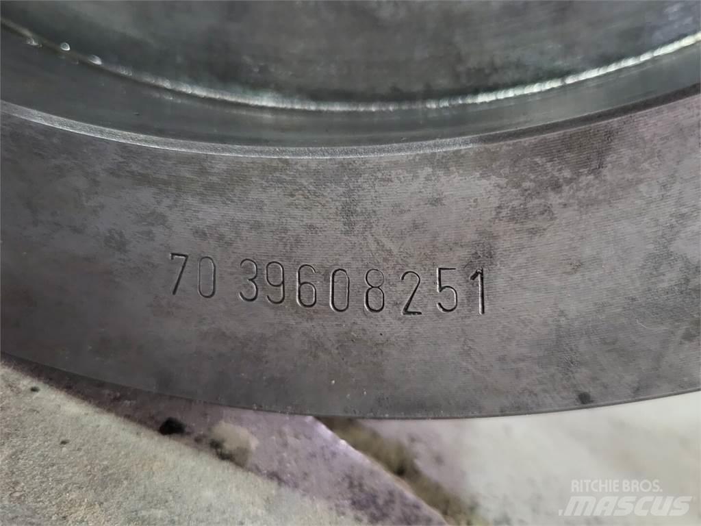 Metso HP300 Kırıcılar