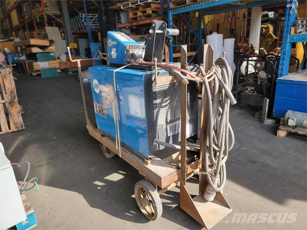 Miller Deltaweld 452 Kaynak makineleri