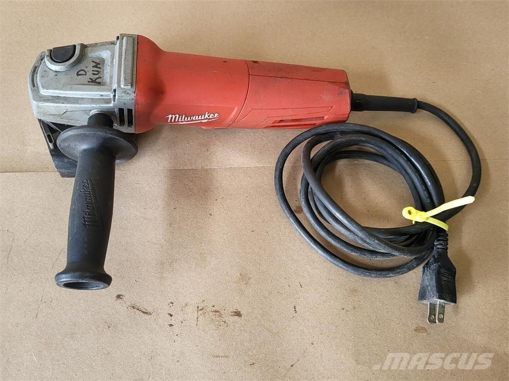 MILWAUKEE 6146-31 Diger