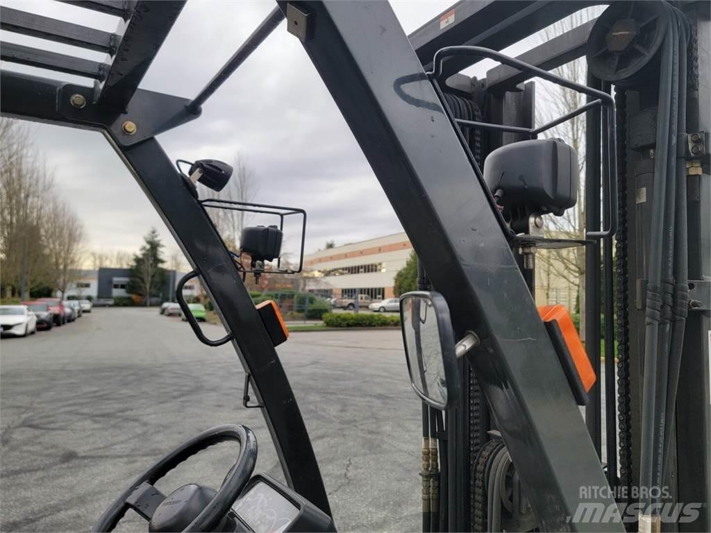 Nissan MCPL01A15LV Diger