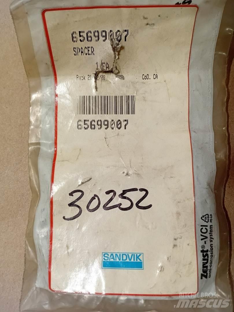 Sandvik DT65699007 Kırıcılar