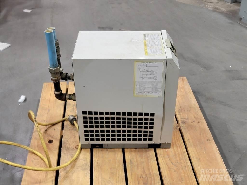  SCM IDFB6E-11N Basınçlı hava kurutucuları