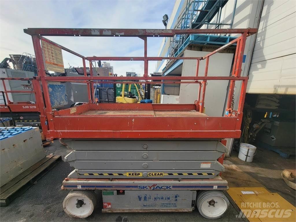 SkyJack SJ3 4632 Makasli platformlar