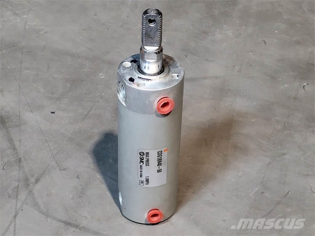 SMC CDG1BN40-50 Diger aksam