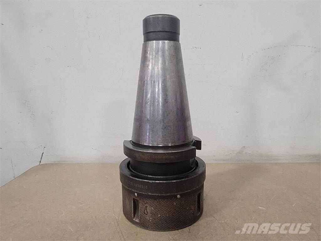 Universal ENGINEERING Diger