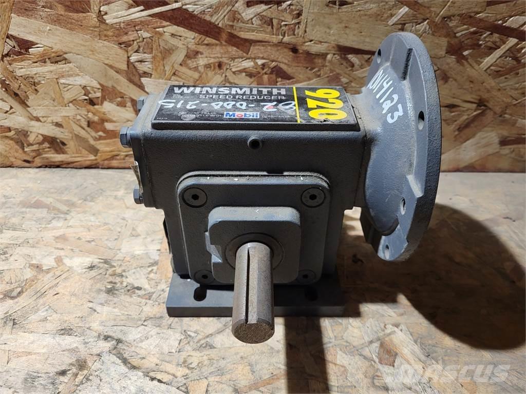  WINSMITH 920MWT Diger