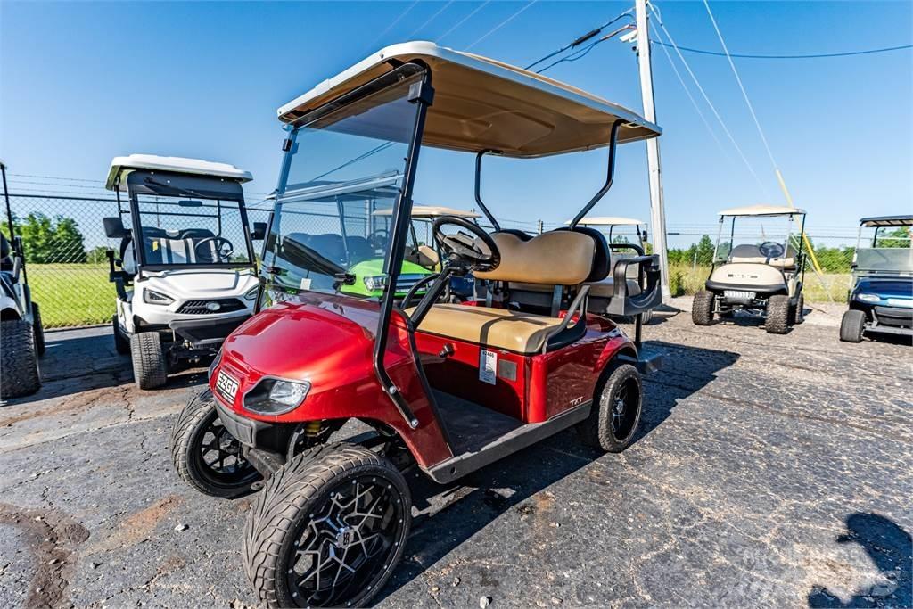 E-Z-GO TXT Golf arabalari