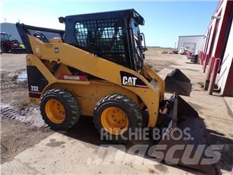 CAT 232 Skid steer loderler
