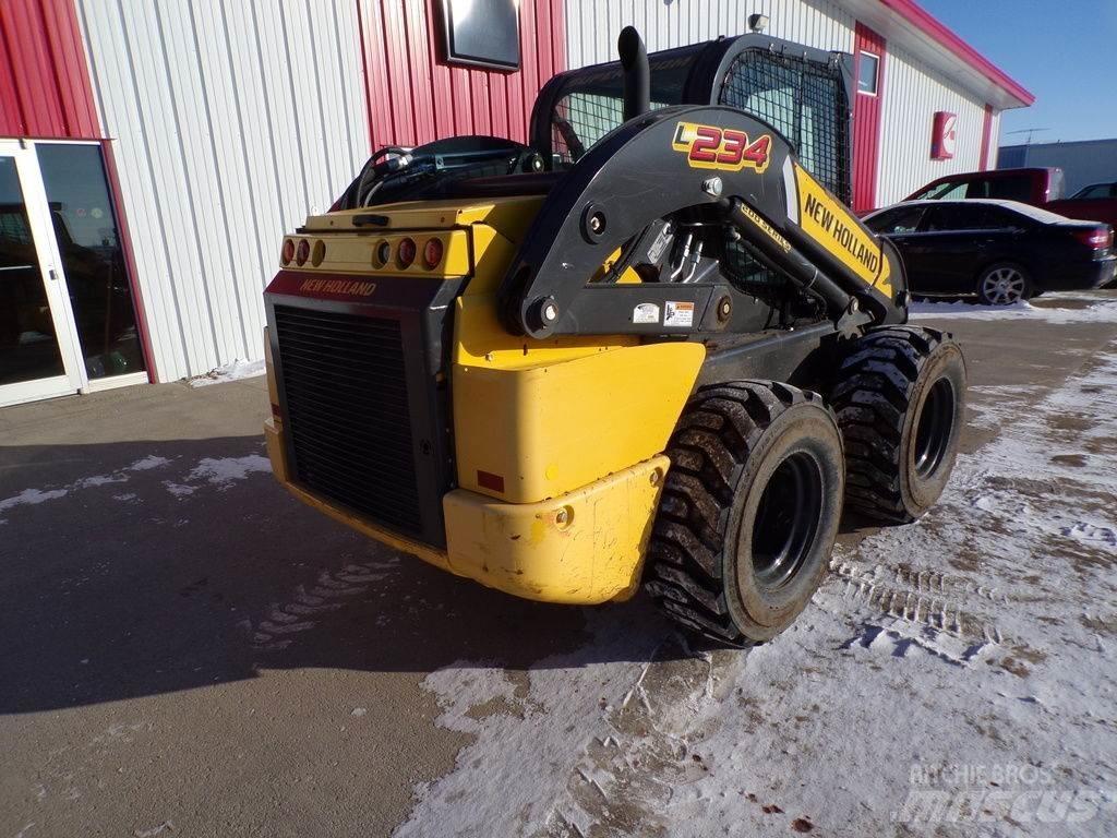 New Holland L234 Diger