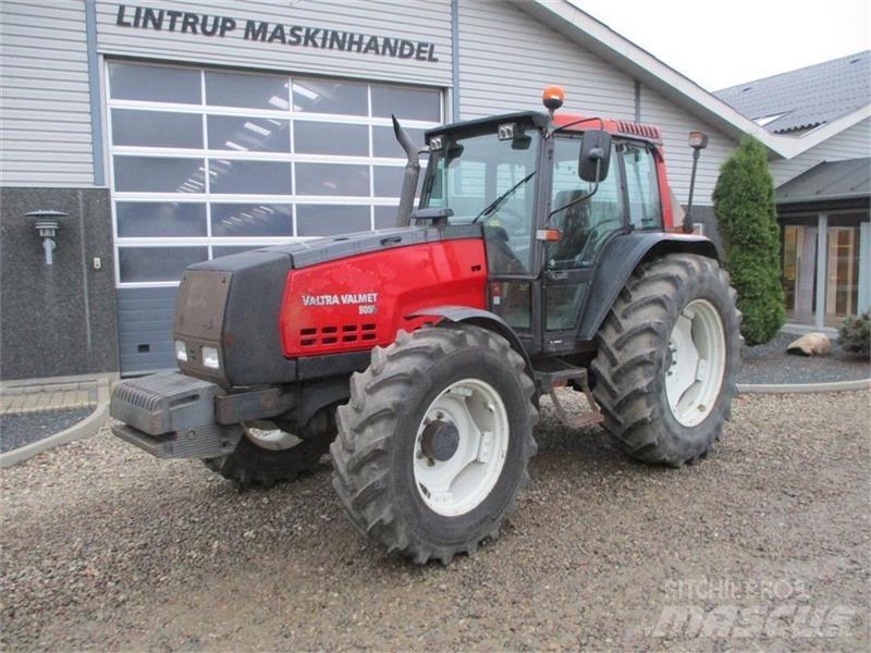 Valmet 8050 Traktörler
