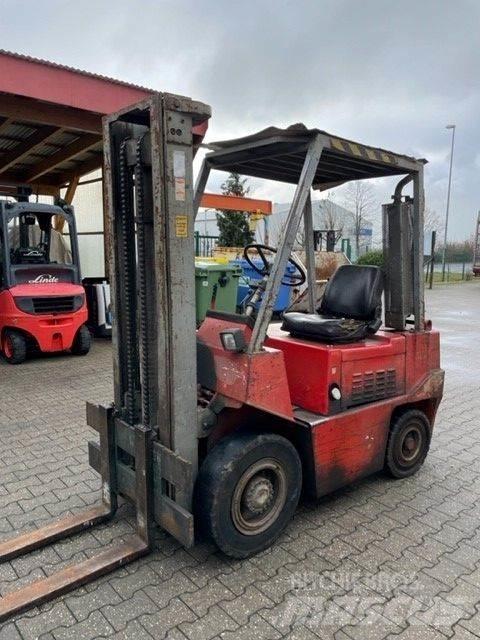 O&K V 20 Dizel forkliftler