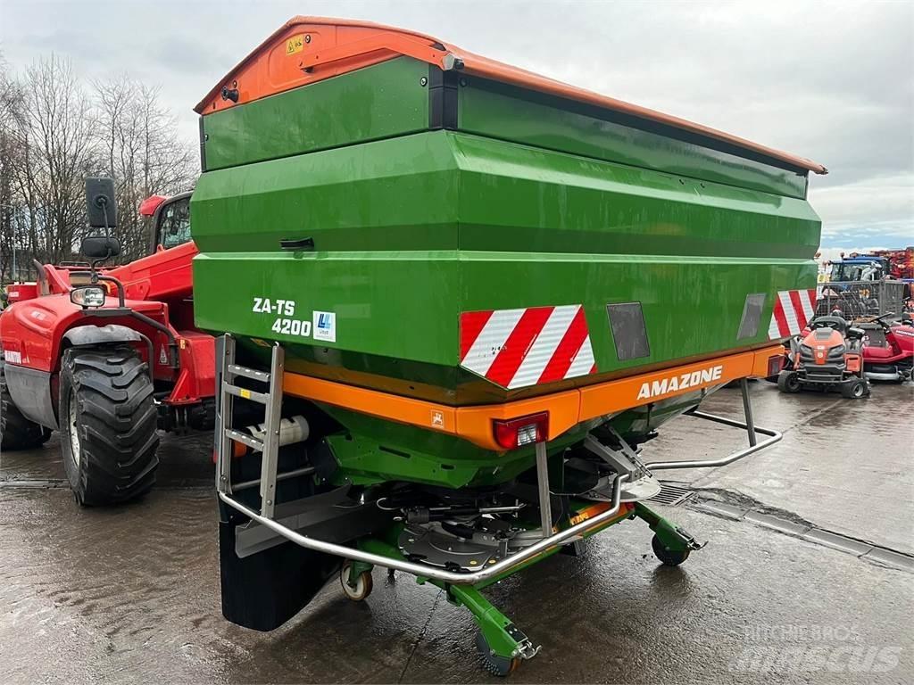 Amazone ZA-TS Mineral gübre dagiticilar