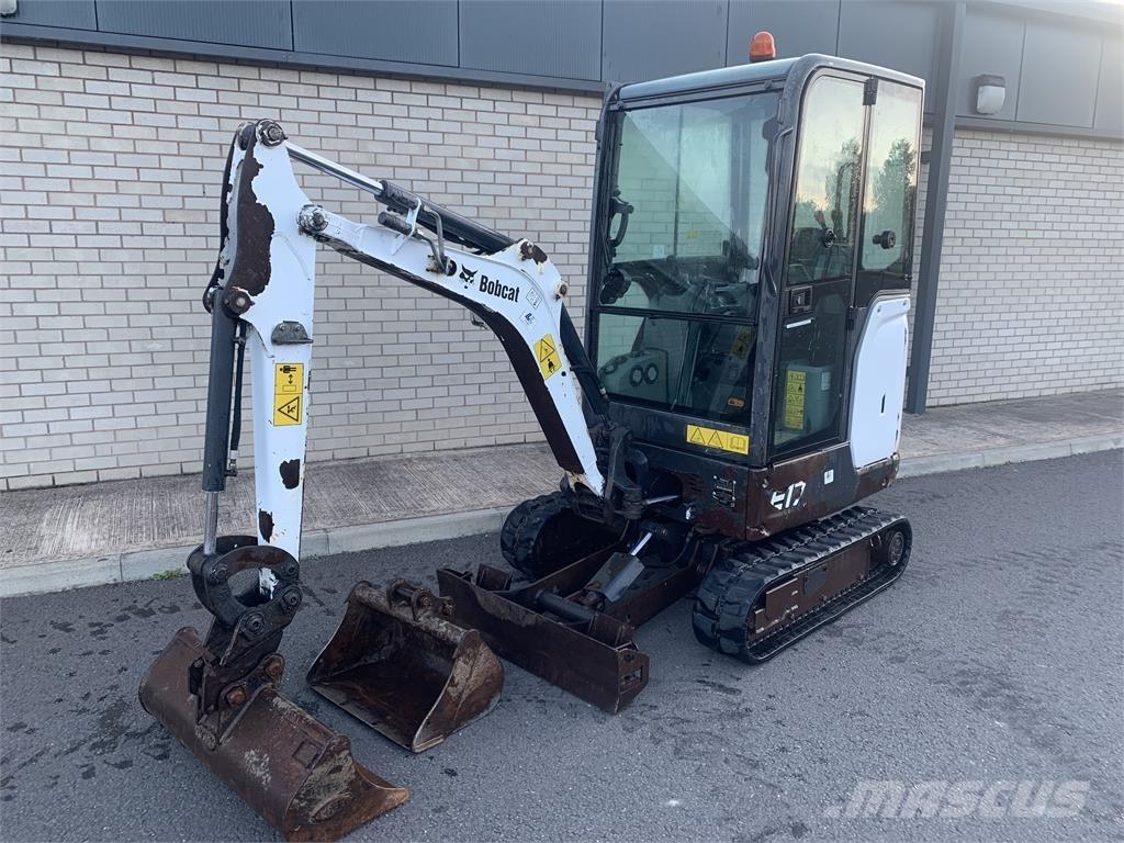 Bobcat E17 Paletli ekskavatörler