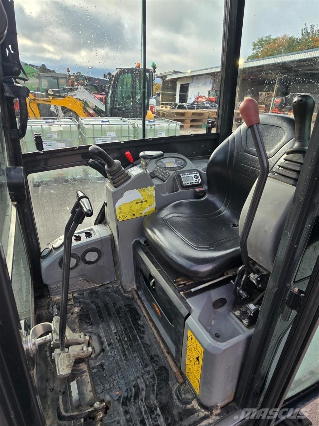 Bobcat E17 Paletli ekskavatörler