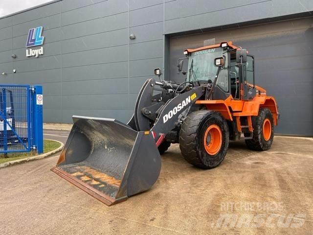 Develon DL250-5 Tekerlekli yükleyiciler