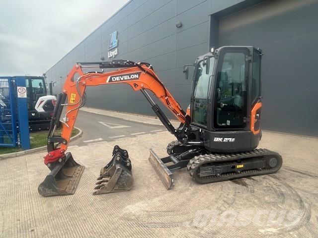 Develon Dx27z-7 Paletli ekskavatörler