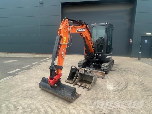 Develon Dx27z-7 Paletli ekskavatörler