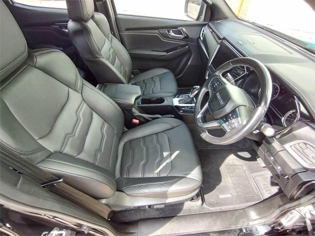 Isuzu  Pikaplar