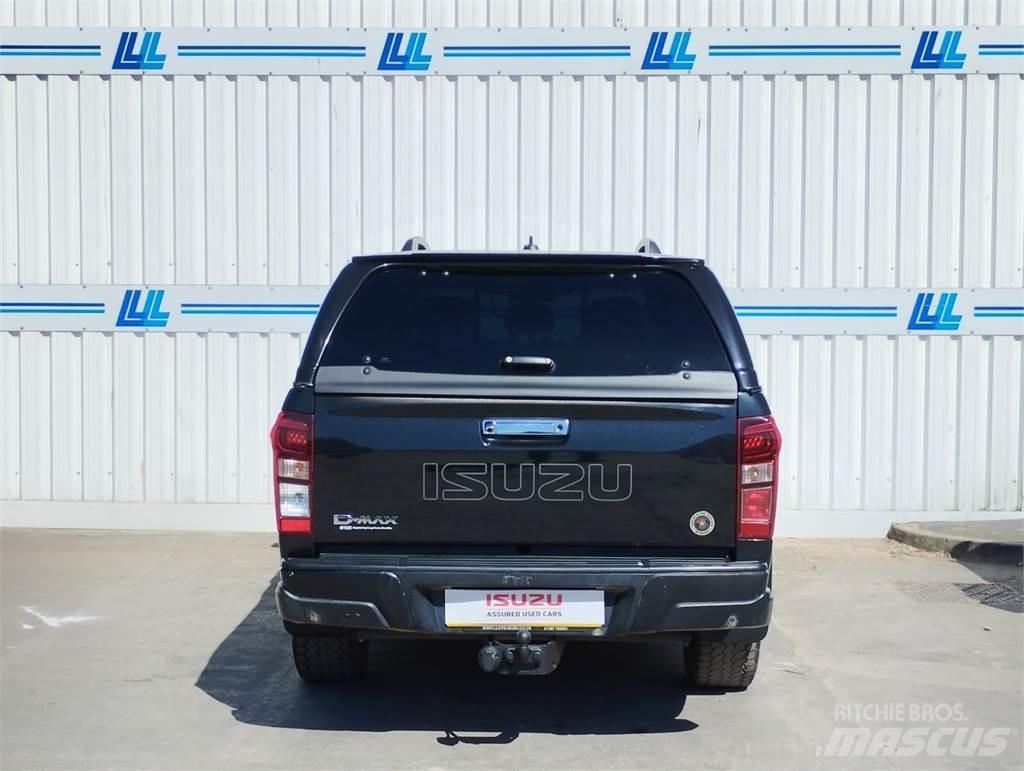 Isuzu Blade Pikaplar