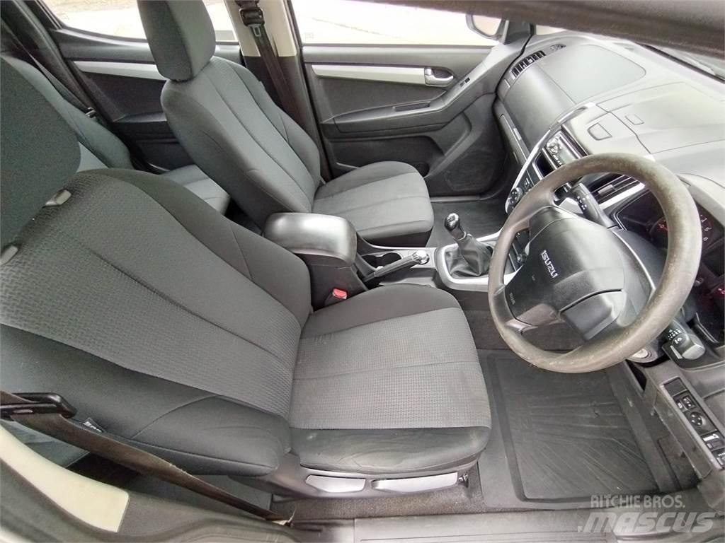 Isuzu D-Max Eiger Pikaplar