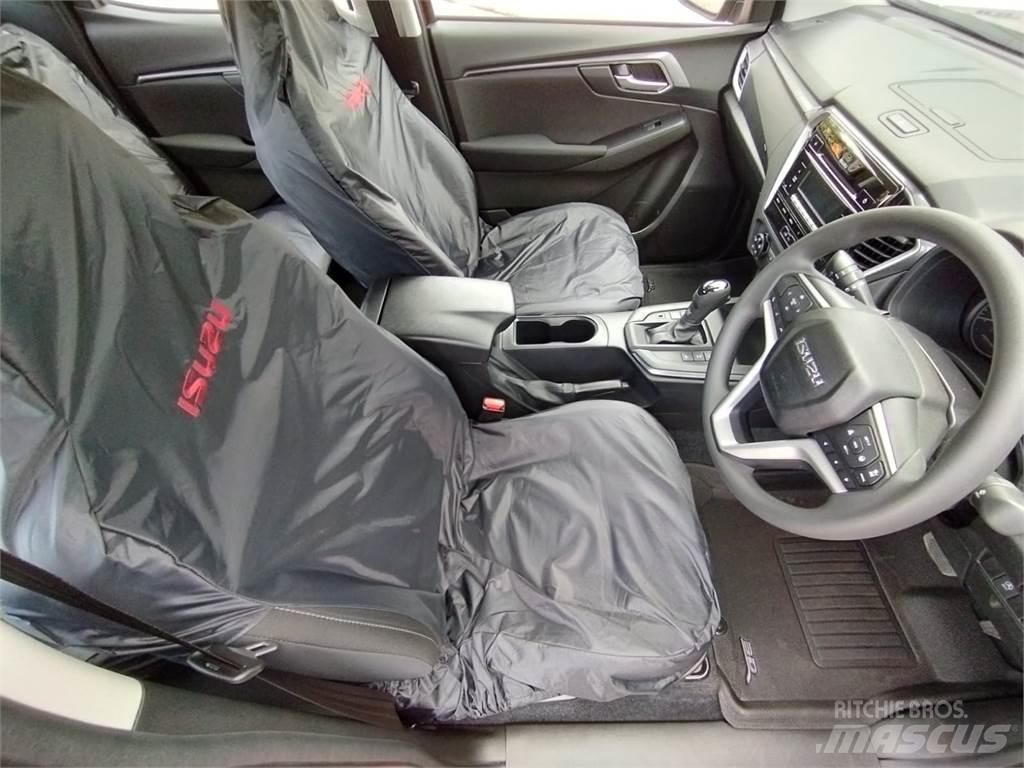 Isuzu DL20 Pikaplar