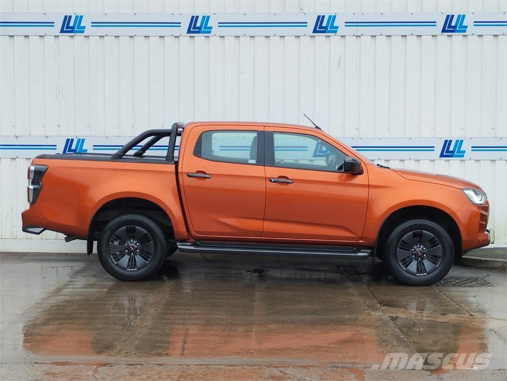 Isuzu V-Cross Pikaplar