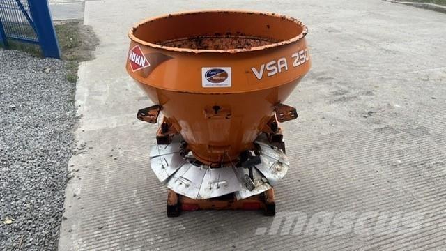 Kuhn Spreader Mineral gübre dagiticilar
