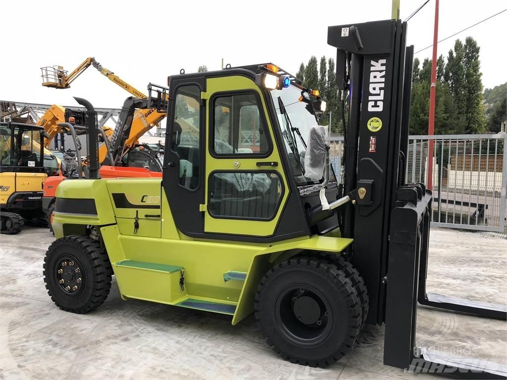 Clark C80D Diger