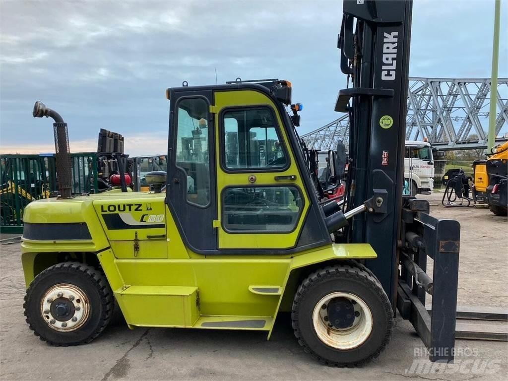 Clark C80D Diger