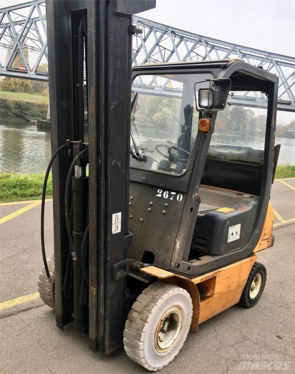 Clark CMP18L Diger