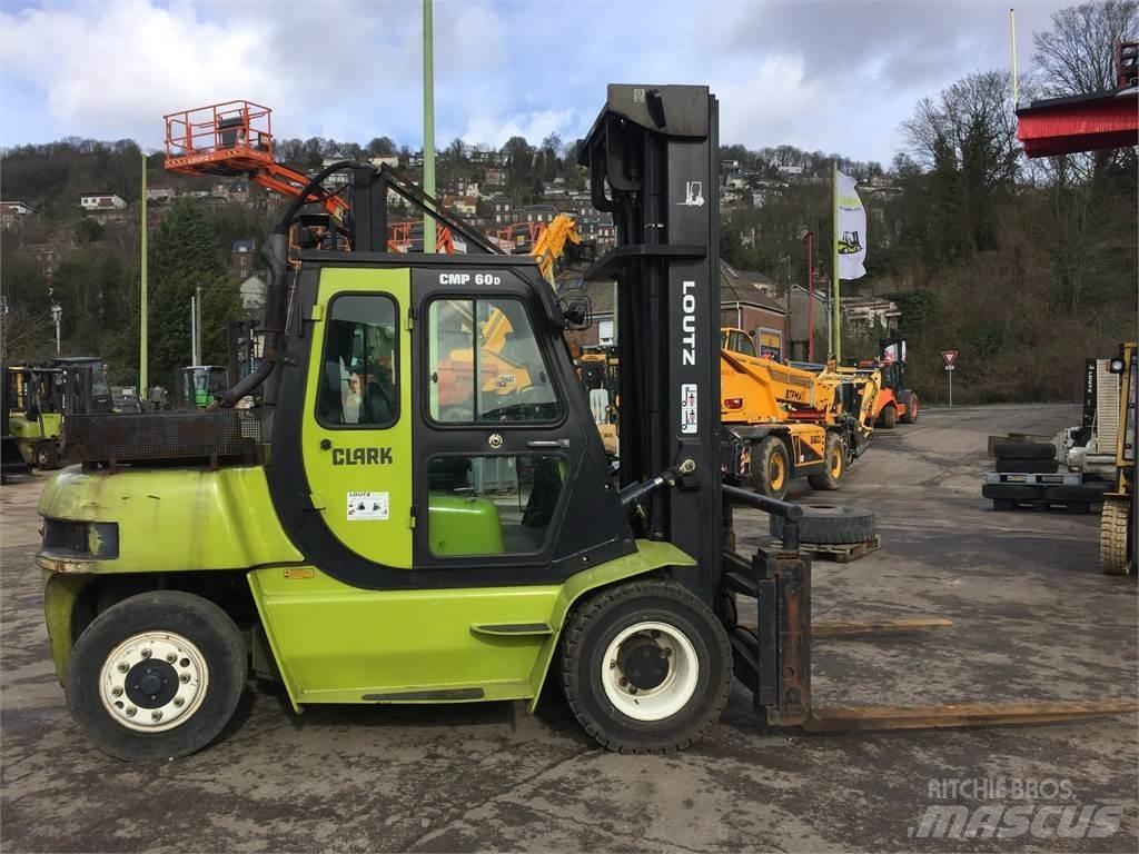 Clark CMP60D Diger
