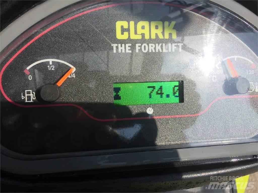 Clark GTS25D Diger