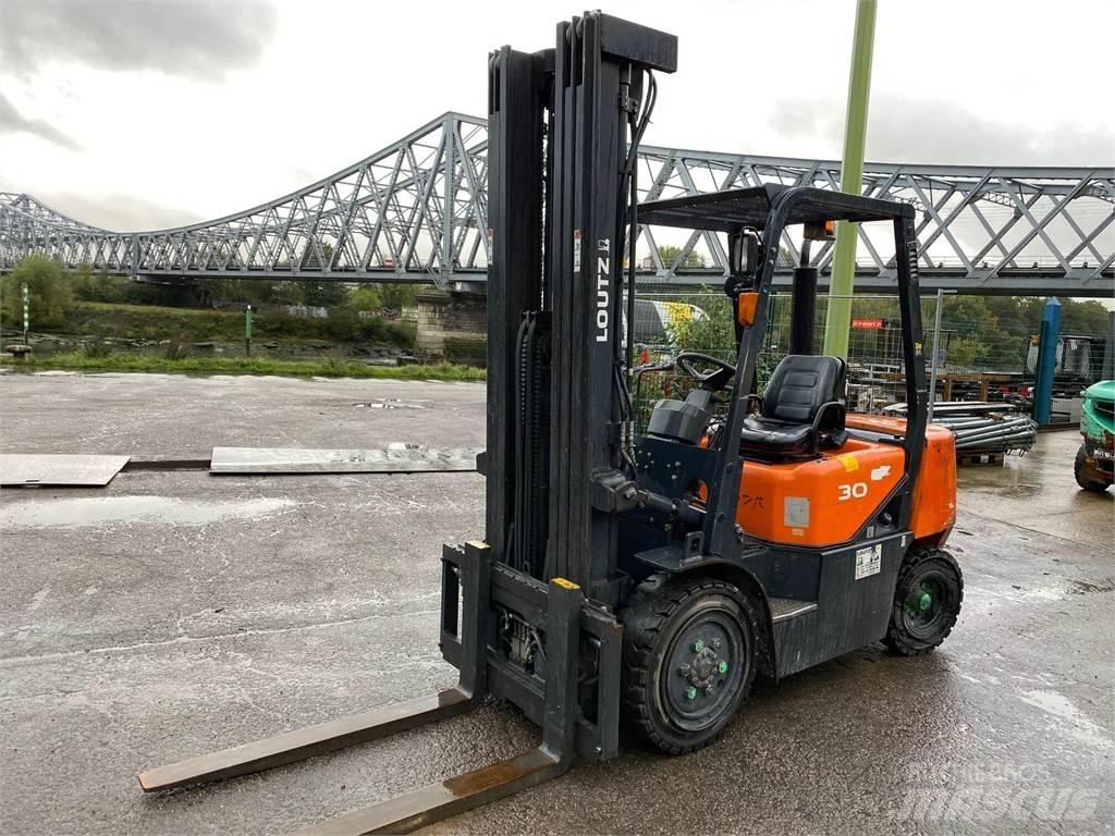 Doosan D30G Diger