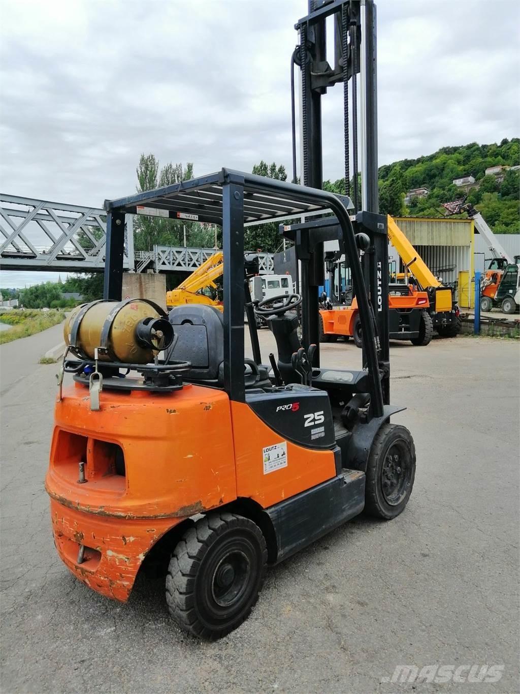 Doosan G25P-5 Diger