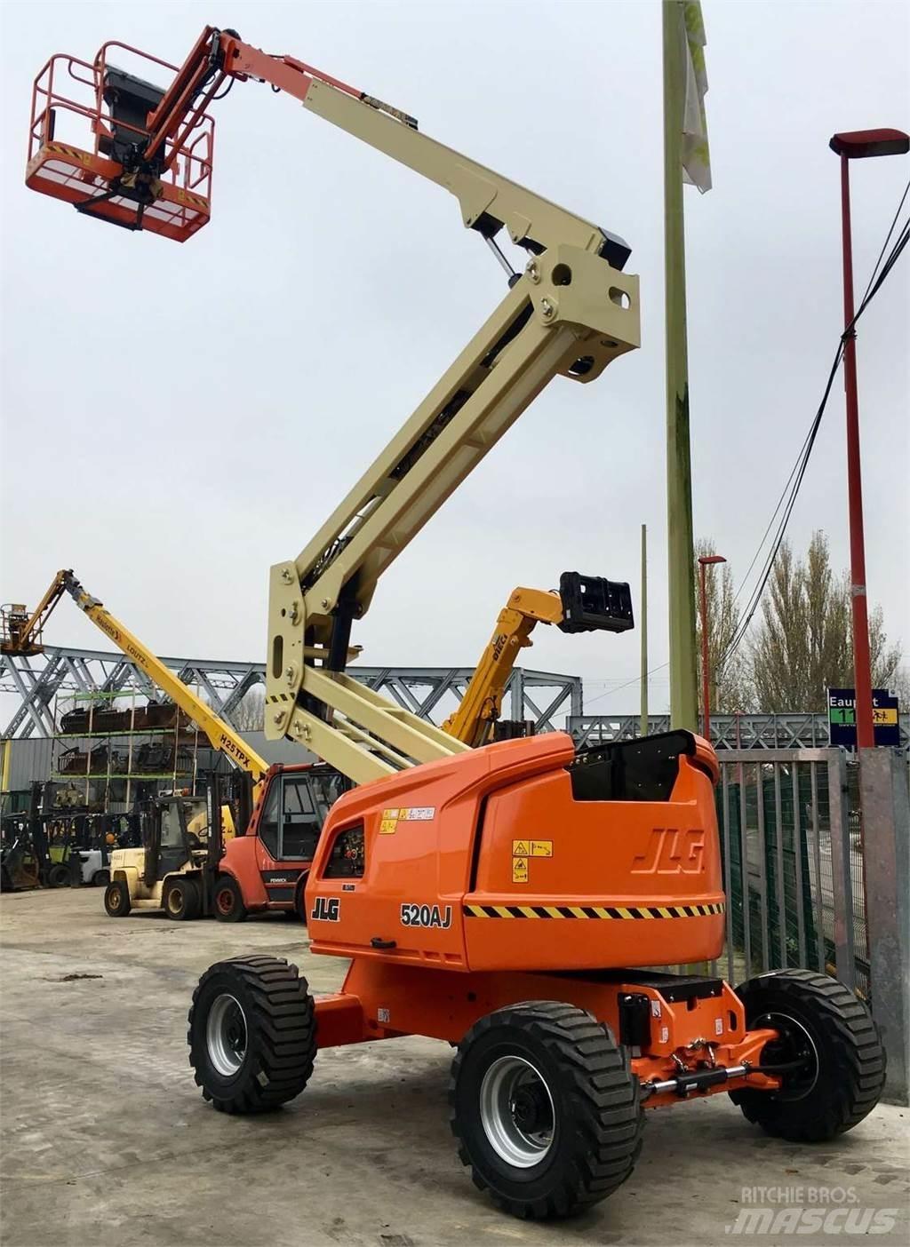 JLG 520AJ Diger lift ve platformlar