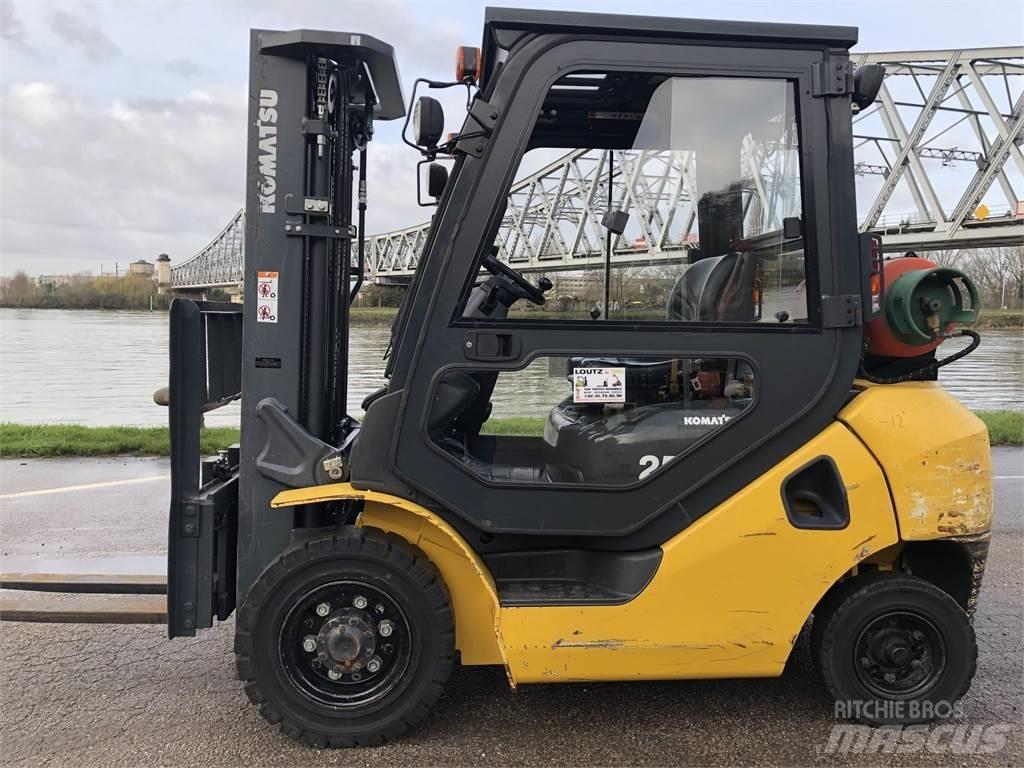 Komatsu FG25 Diger