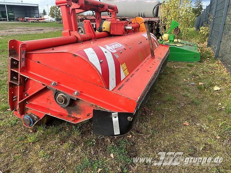 Dücker UM 30 Diger