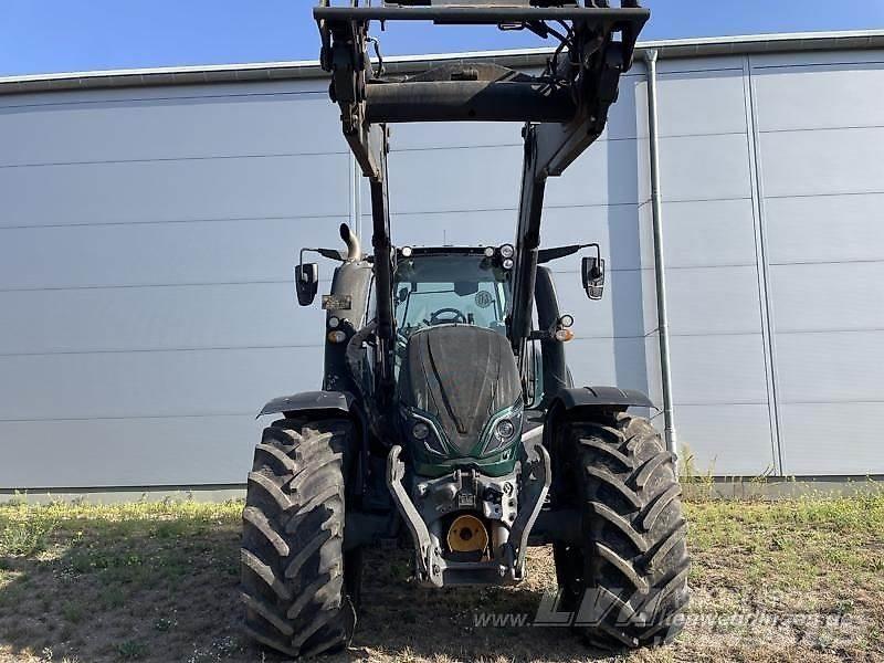 Valtra T174 Traktörler
