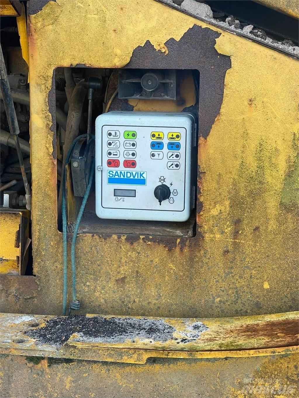 Extec S6 Elekler