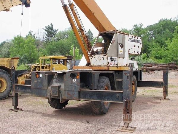 Drott 2500 Yol-Arazi Tipi Vinçler (AT)